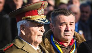 UN GENERAL CÂT UN CENTENAR!