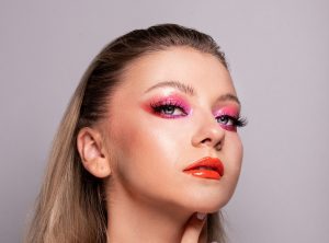 (VIDEO) PITEȘTI: CURS DE MARE SUCCES PE PIAȚA DE BEAUTY