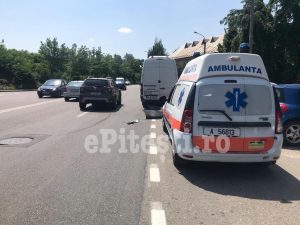 (VIDEO) UPDATE: ACCIDENT CU AMBULANȚĂ PE GHEORGHE ȘINCAI, FEMEIE RĂNITĂ