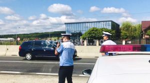 PRINS GONIND CU 145 KM/H PRINTR-O COMUNĂ DIN ARGEȘ