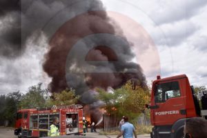 INCENDIU LA O CASĂ DIN MERIȘANI