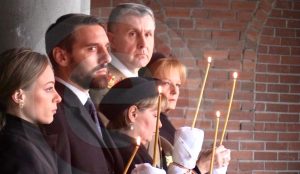 (GALERIE FOTO) FOSTUL PRINCIPE NICOLAE, LA PARASTASUL PENTRU REGELE MIHAI