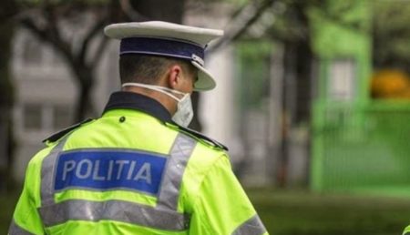 POLIȚIȘTII DIN STRADĂ, DOTAȚI CU APARATURĂ MODERNĂ