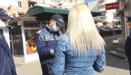 Argeş: Femeie amendată după ce le-a spus jandarmilor că a mers la dentist