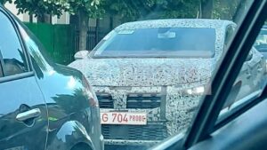 DACIA CAMUFLATĂ SURPRINSĂ ACUM ÎN PITEŞTI