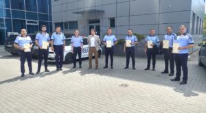 VIDEO – 8 POLIȚIȘTI ARGEȘENI AU RUPT GURA TÂRGULUI