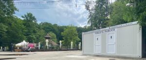 NOILE TOALETE PUBLICE DIN PARCURILE TRIVALE, CRAIOVEI ȘI PRUNDU SUNT FUNCȚIONALE