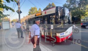 AUTOBUZELE NU PLEACĂ DIN STAŢIE DACĂ TOȚI CĂLĂTORII NU AU MASCA PUSĂ
