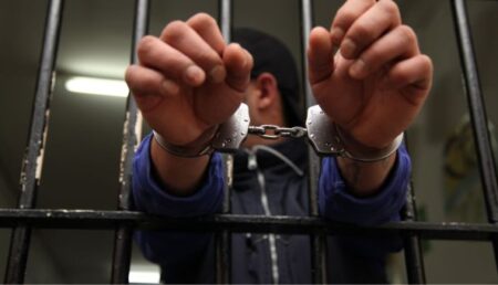 Bărbat dat în urmărire de autoritățile din Italia, prins în Argeș