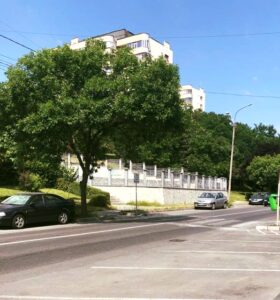 S-A DESFIINŢAT O TRECERE DE PIETONI SITUATĂ LÂNGĂ O ŞCOALĂ DIN PITEŞTI