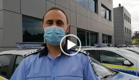 (VIDEO) ZECI DE POLIŢIŞTI ARGEŞENI FAC VERIFICĂRI ÎN TRAFIC. RECOMANDĂRILE IPJ ARGEŞ
