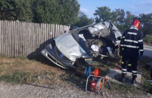 VIDEO/UPDATE: TÂNĂRA CARE A PROVOCAT TRAGEDIA DE LA RĂTEȘTI CIRCULA FĂRĂ PERMIS ȘI AVEA ÎN MAȘINĂ UN COPIL DE 2 ANI