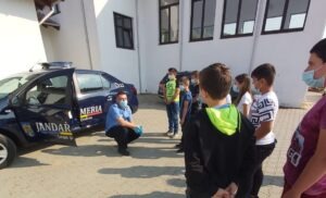 JANDARMII, LA ȘCOALA DIN BUDEASA