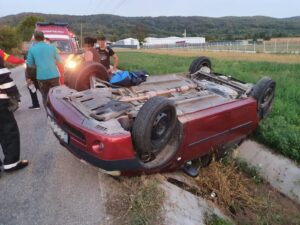 UPDATE: ŞOFERUL A AJUNS LA SPITAL BEAT ŞI CU DOSAR PENAL