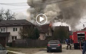 INTOXICATE CU FUM ŞI CASA FĂCUTĂ SCRUM