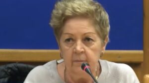Vaccinarea în centrul oferit de Primărie, coordonată de dr. Boşneag