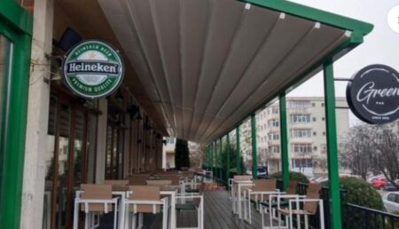 VIDEO | Restaurantul „Green Pub”, amendat. Clienţii fumau în interior