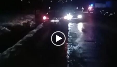 Video: Carambol în Albota, cu 7 mașini implicate. O persoană e rănită