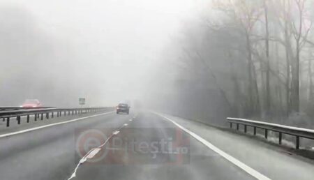 Atenție, șoferi! Ceață pe drumurile din Argeș