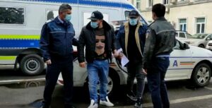 Infractori din zone „renumite” ale Argeşului, reţinuţi de poliţişti