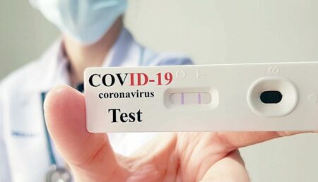 Testarea COVID-19 a fost aprobată în farmacii