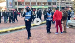Imunizare de grup, prin protest. Cât i-a costat pe participanţi ieşirea de ieri