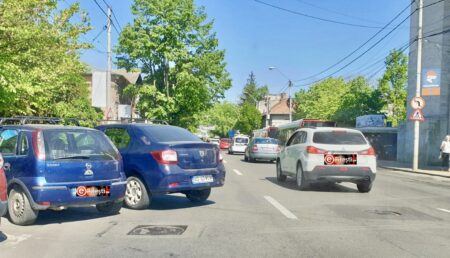 Hal de parcare în Centrul Piteștiului! Poliția Locală – există?