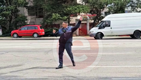 Pitești: Cursă „nebună” a polițiștilor după un șofer „rupt” de beat care nu a oprit la semnale