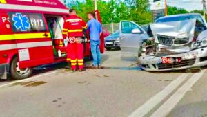 Acum: Accident lângă Rompetrol! Două mașini, făcute praf!