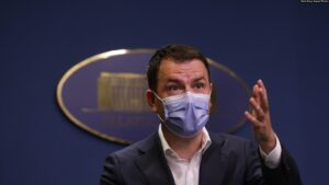 Ministrul Transporturilor anunță pe Facebook angajări „pe bune” în instituție