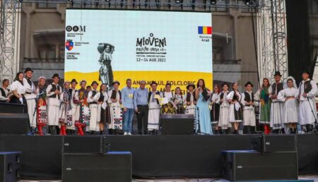 Au fost aleși câștigătorii Festivalului Național de Folclor „MIOVENI” 2021