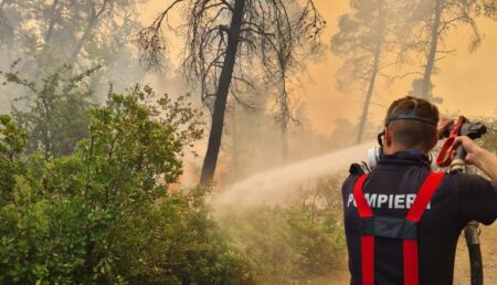 Video – Lupta pompierilor argeșeni cu flăcările care distrug Grecia