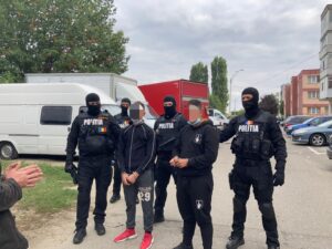 Crimă în Piteşti. Video exclusiv cu suspecții și reconstituirea omorului