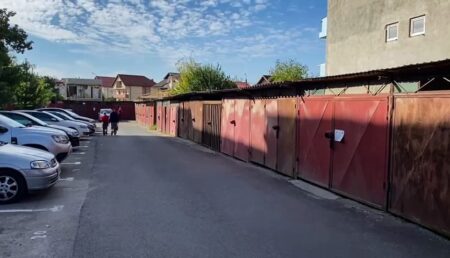 Video – Peste alte 25 de garaje din Trivale urmează să fie demolate