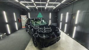 Video: Range Rover la Auro Detailing, în Pitești
