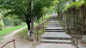 Video – Lovitură pentru firma care voia să reabiliteze scările din Pitești cu 60.000 €