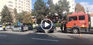 Video: Accident în Pitești, două autoturisme implicate
