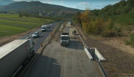 După lilieci și urși, castrele romanilor blochează autostrada Pitești-Sibiu!