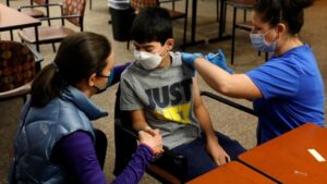 77,5% dintre părinți nu vor să își vaccineze copiii