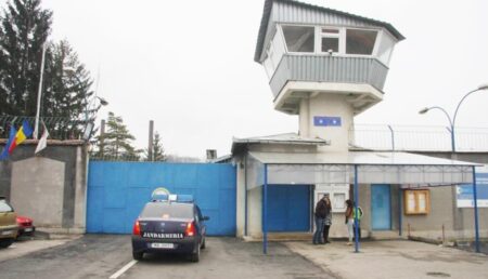 E revoltă la Penitenciarul din Mioveni! ,,Fierbere” mare
