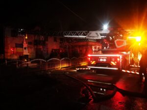 Argeş: Primărie incendiată. Polițiștii au deschis dosar penal