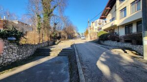 Video – Peste 200.000 € pentru reabilitarea unei alei din Trivale