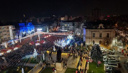 Video: Spectacol de zile mari în Piteşti, după modelul din Sibiu