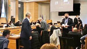Piteşti: Consiliul Local se întrunește de urgenţă