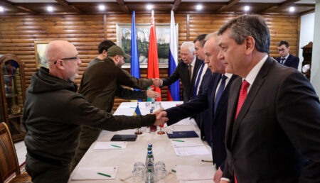 Astăzi, a treia rundă de negocieri între Ucraina și Rusia
