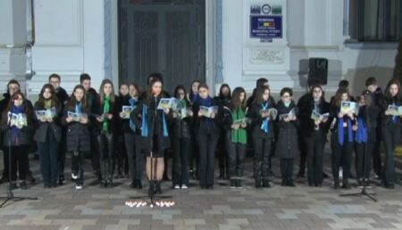Mesaj de solidaritate la Pitești, transmis de zeci de copii