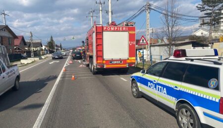 Accident cu victime. Trei autoturisme sunt implicate