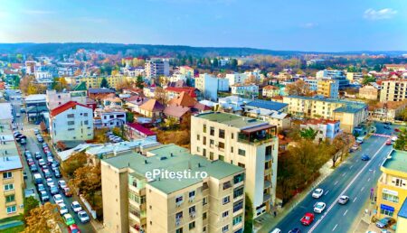 Două străzi importante din Pitești intră în modernizare