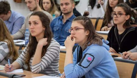 Vești bune pentru studenții din România