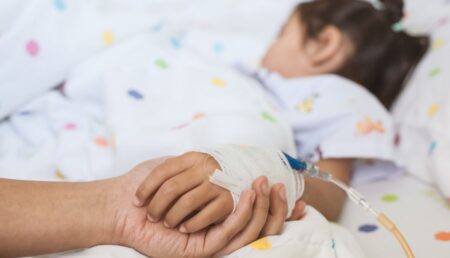 Medicii avertizează! Copiii de până la 2 ani sunt cei mai afectaţi